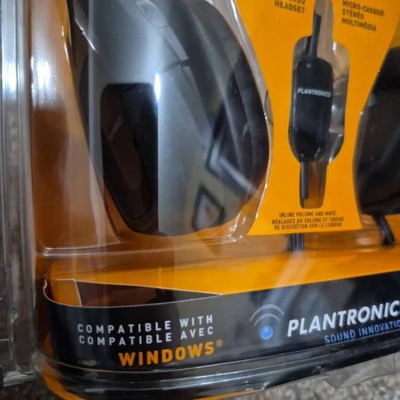 Plantronics Sound Innovation Black Computer Headset New In Package - Picture 4 of 12